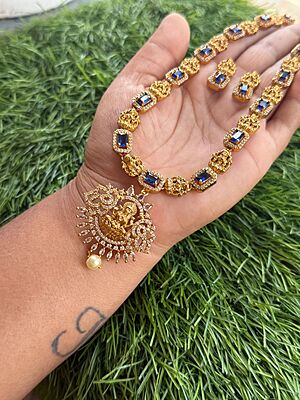 Antique Lakshmi design with pendent long haram