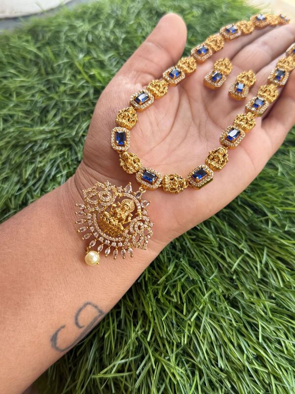 Antique Lakshmi design with pendent long haram