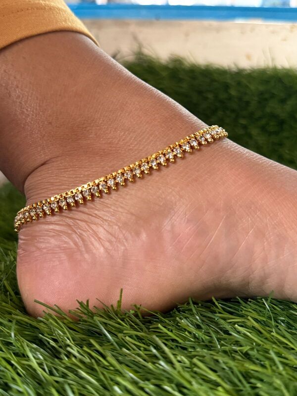 fancy gold ad stone anklets