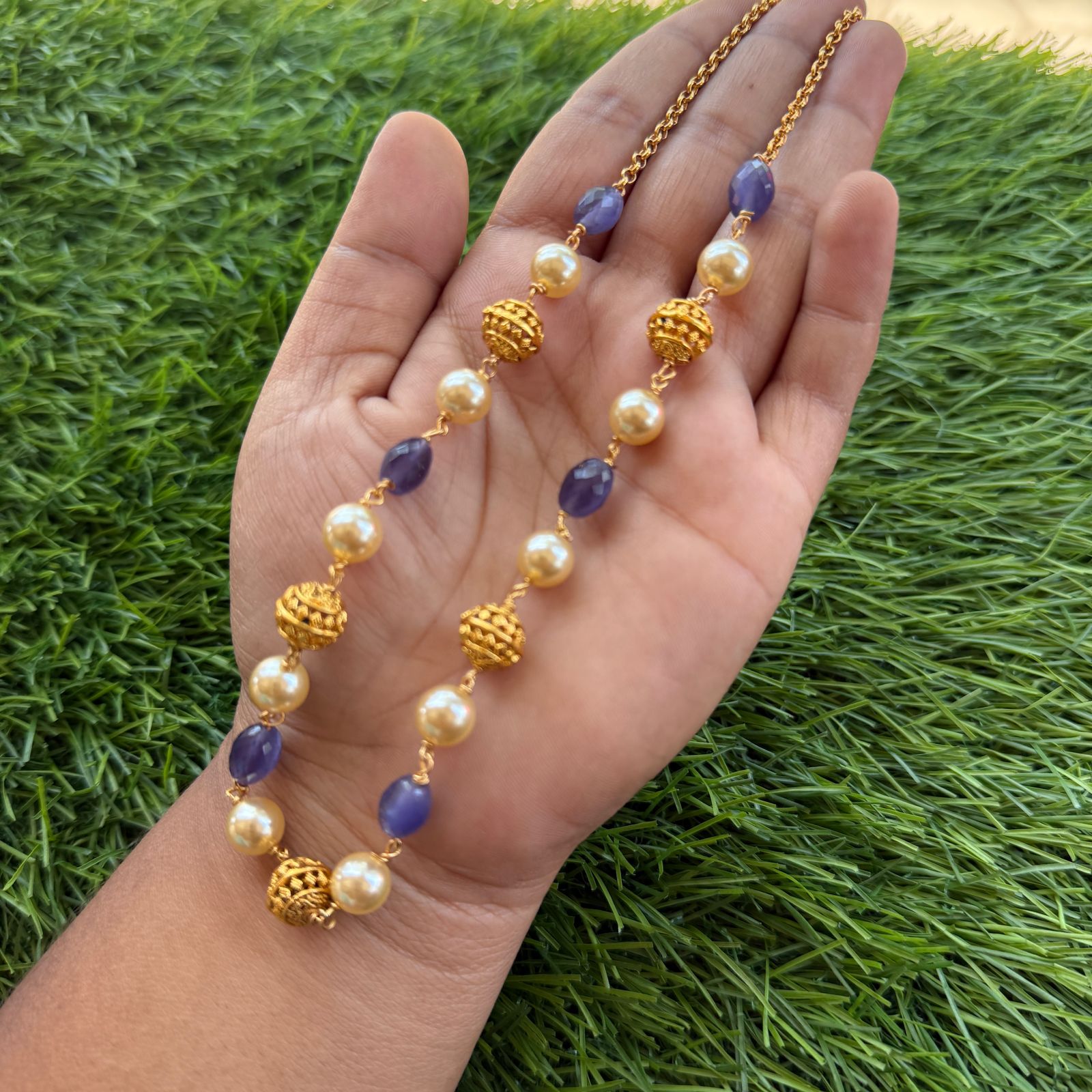 gold and off white pearl chain gold and off white pearl chain