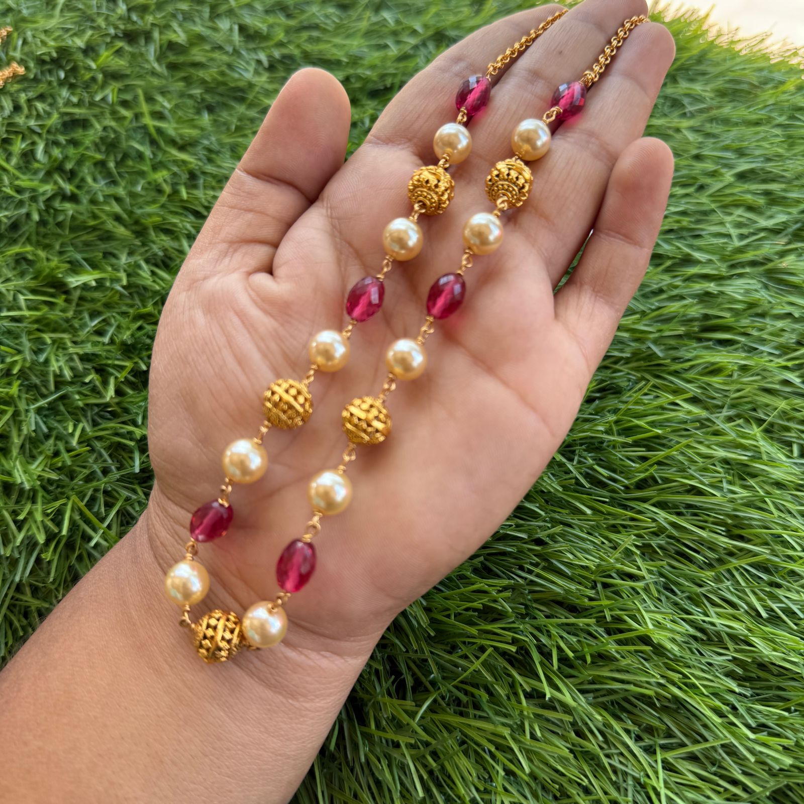gold and off white pearl chain gold and off white pearl chain