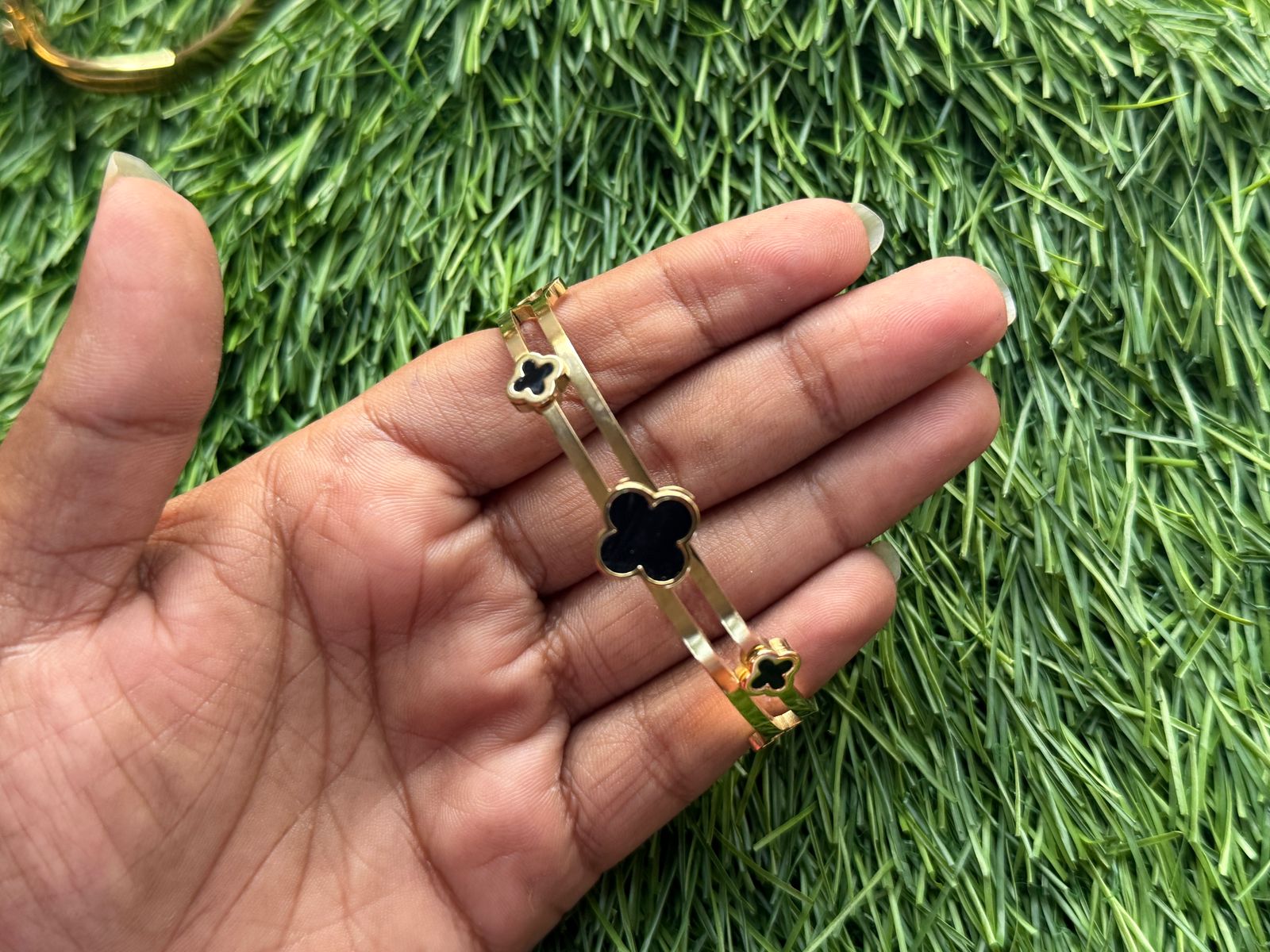 unique design rose gold braclet