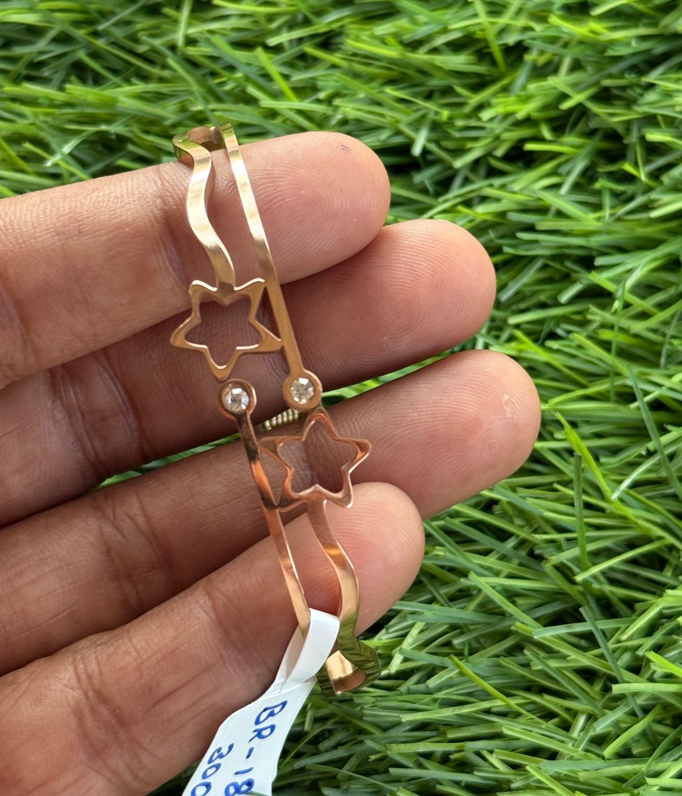 Fancy star design with cute ad stone rosegold bracelet