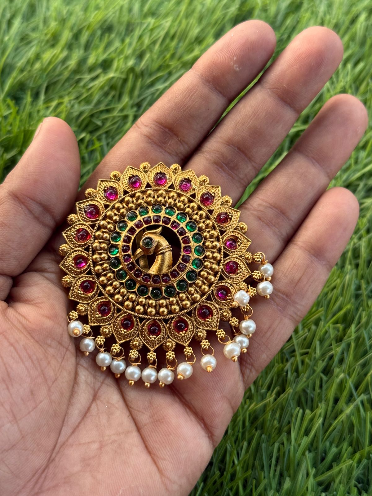 Fancy roun within peacock design hair accessories