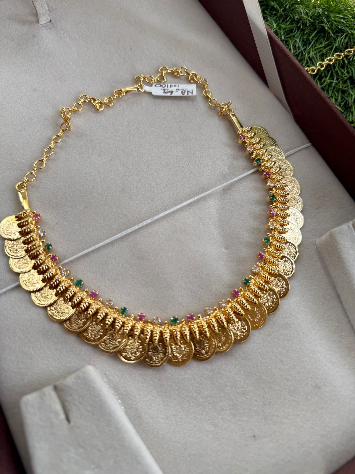 leaf with coin one gram neckpiece leaf with coin one gram neckpiece