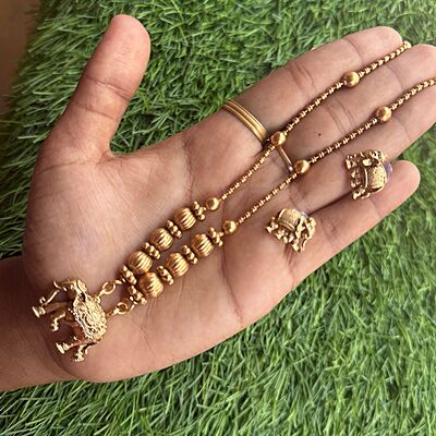 Unique design with multi stone choker neckpiece