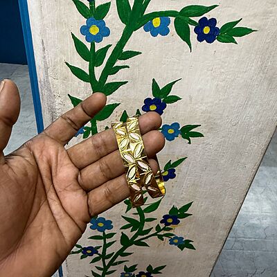 beautiful and pretty antique kada bangle