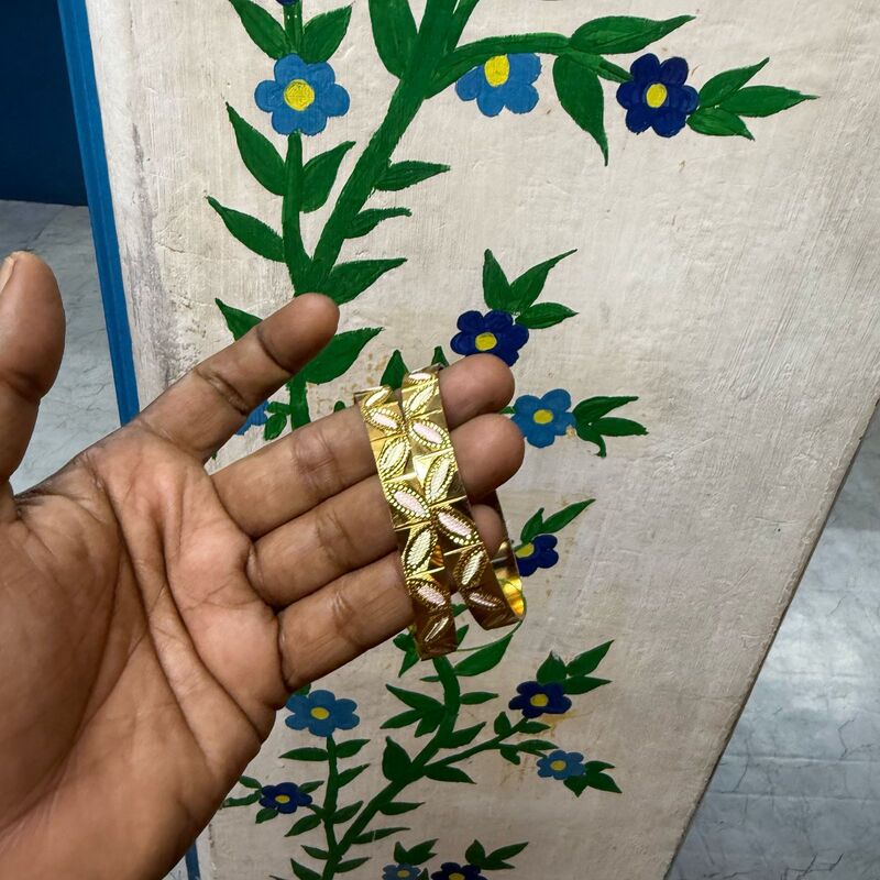 beautiful and pretty antique kada bangle