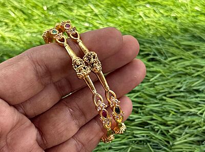 Antique Lakshmi nagashi bangles