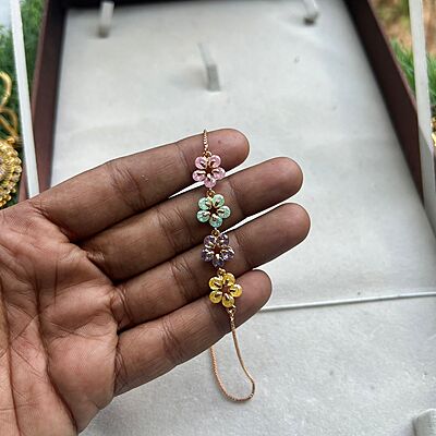 Double Circle with unique stone rosegold Chain Bracelet