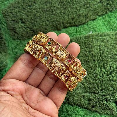 Meenakari Handpaint Floral Design Bangels