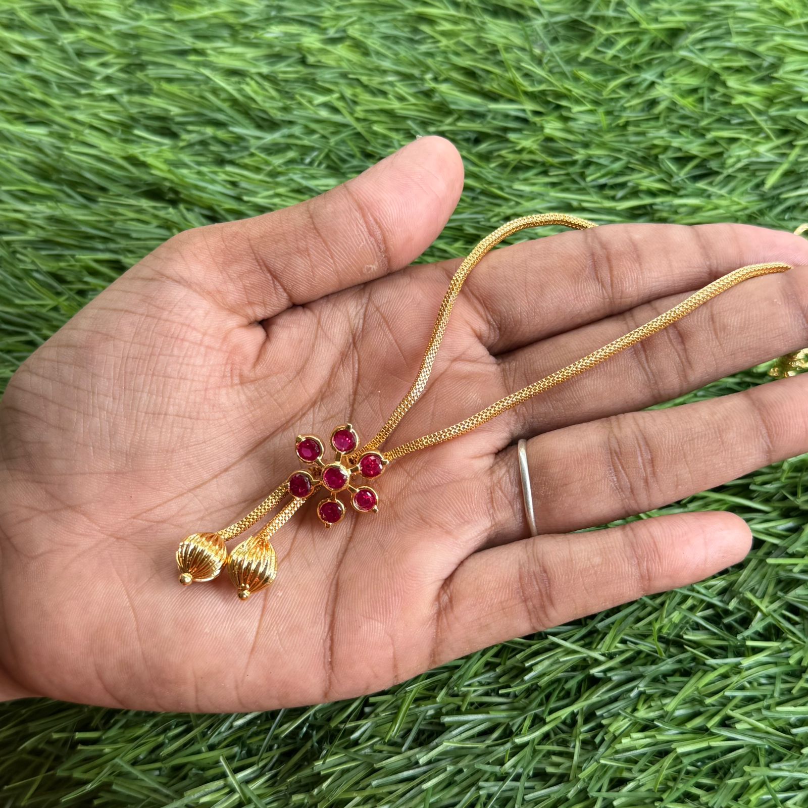 Leaf Floral Gold Finish Pendant Chain