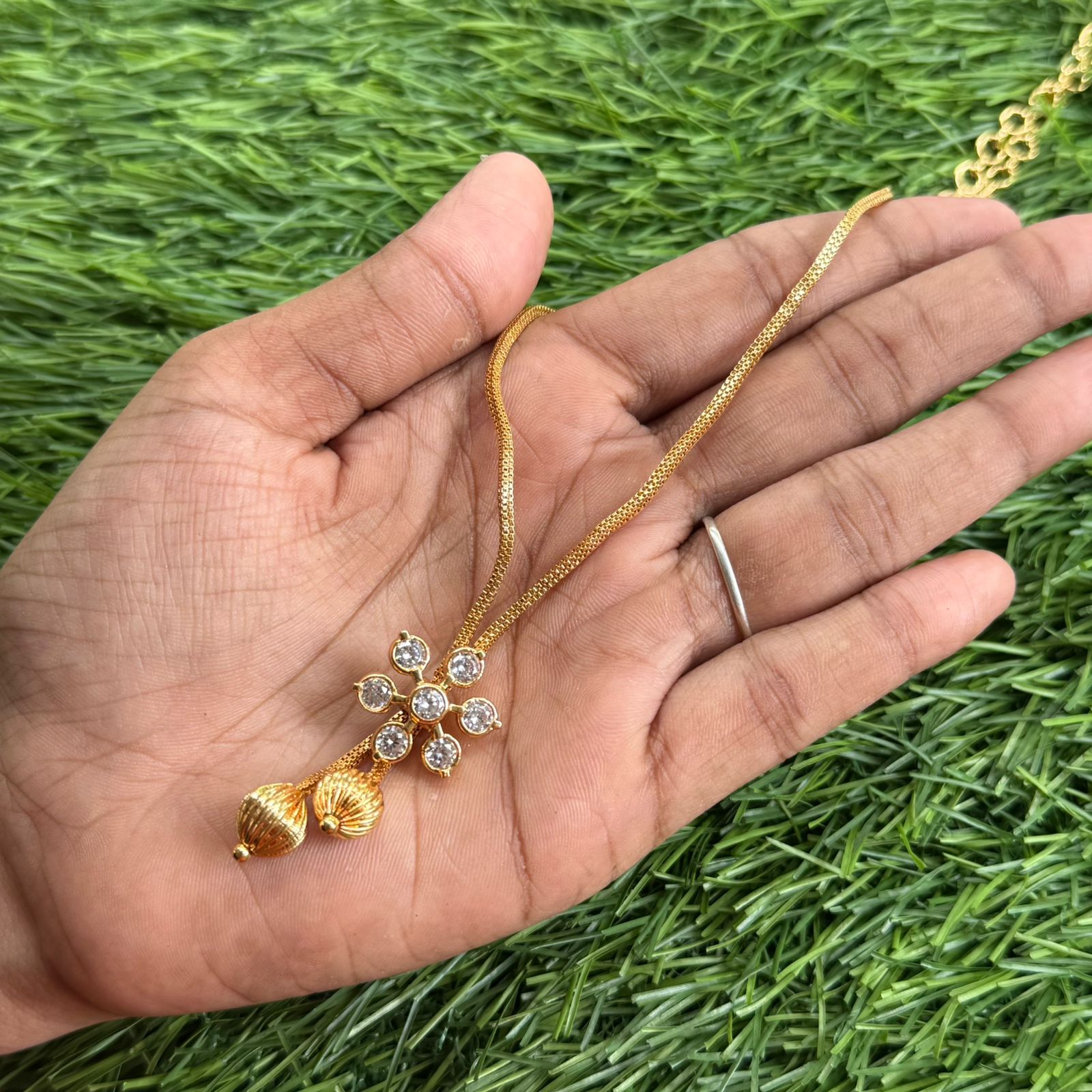 Leaf Floral Gold Finish Pendant Chain