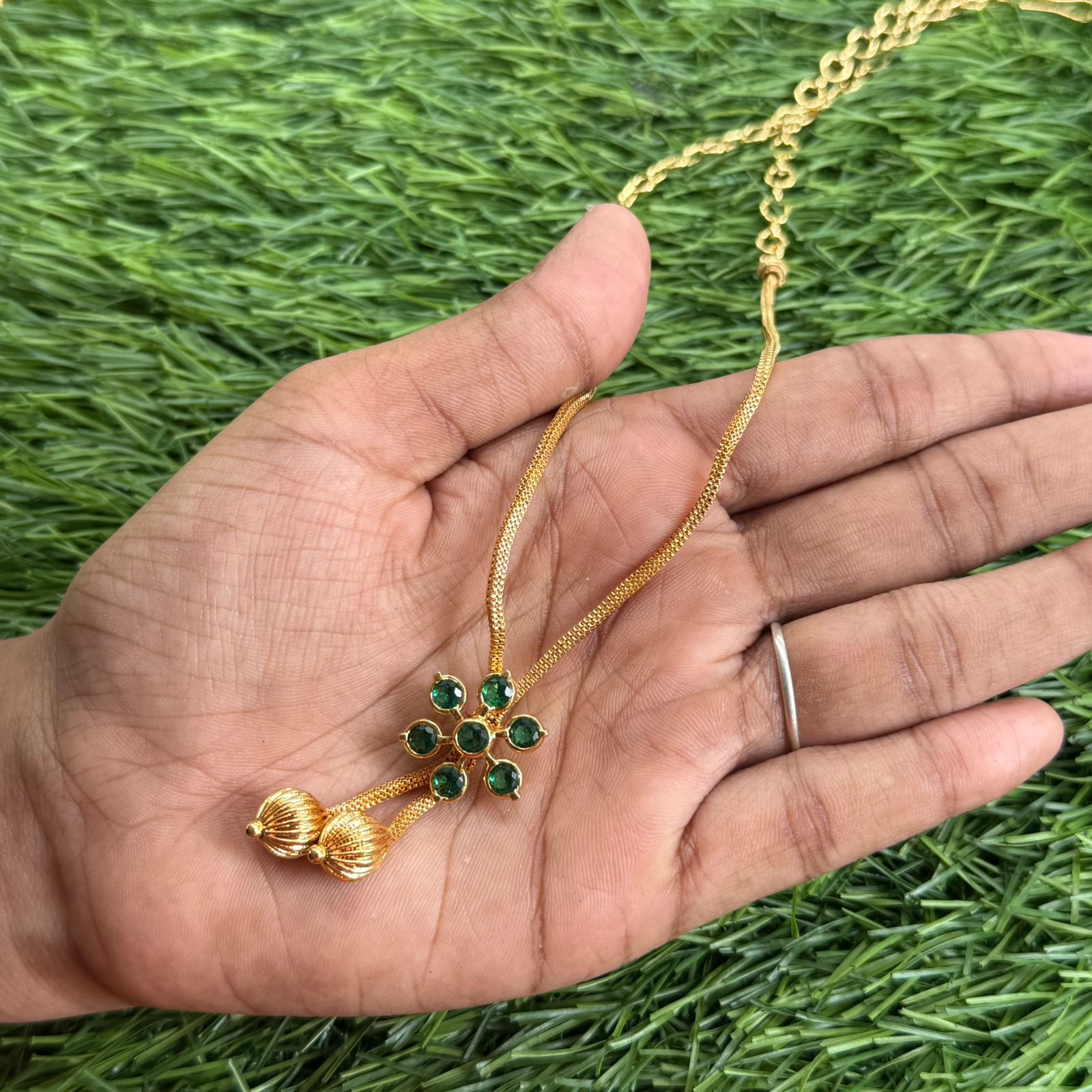 Leaf Floral Gold Finish Pendant Chain