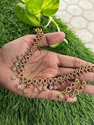Unique desgin gold stone Neckpiece
