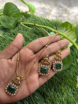 Cloud design neak piece Cloud design neak piece