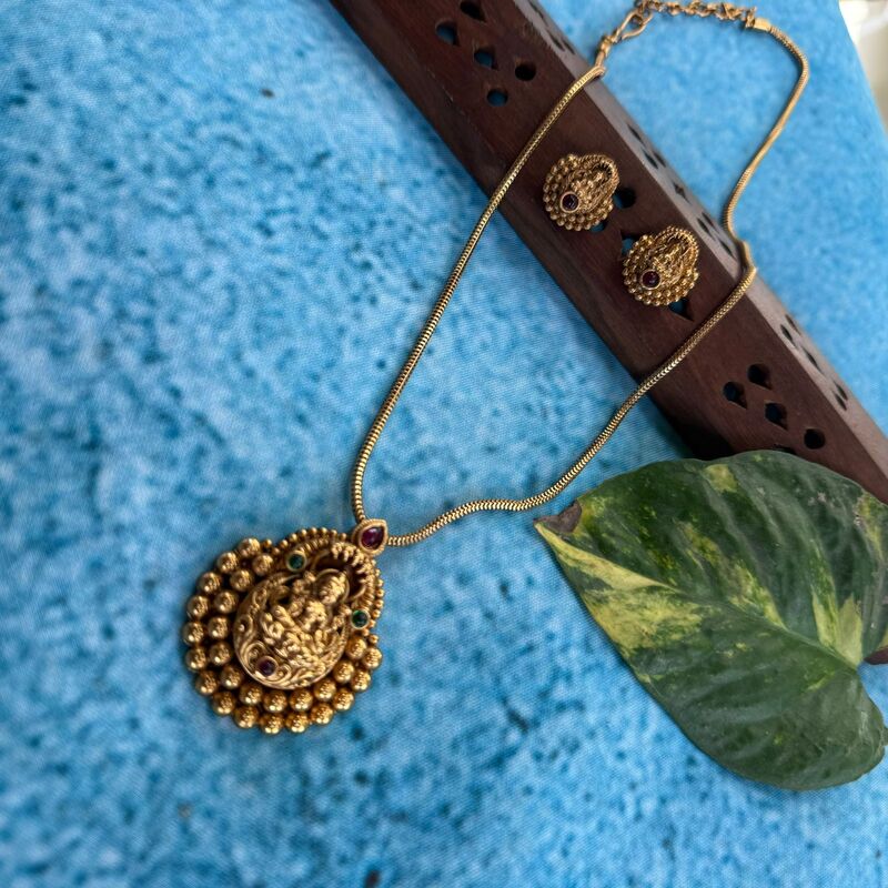 Cute multi design neck piece Cute multi design neck piece