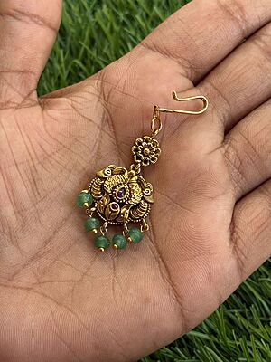 AD mehandhi design neckpiese