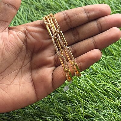 Heart Stone Rose gold Bangle Heart Stone Rose gold Bangle