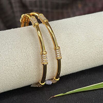 beautiful stone regular use bangle beautiful stone regular use bangle