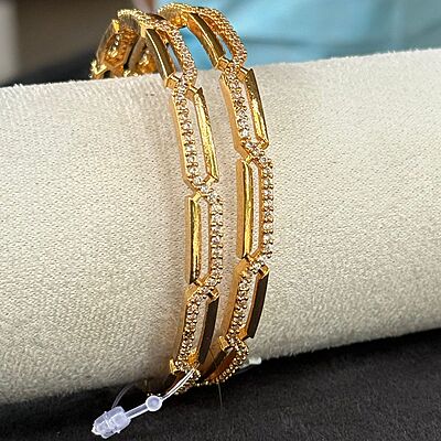 Premium Diamond stone Bangle Premium Diamond stone Bangle