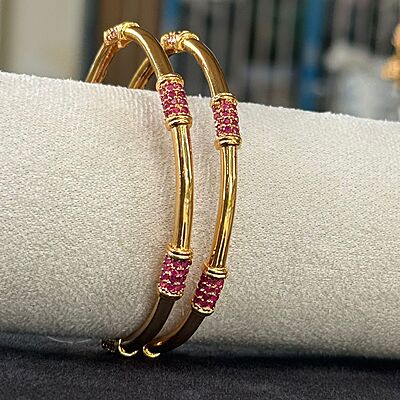 beautiful stone regular use bangle beautiful stone regular use bangle