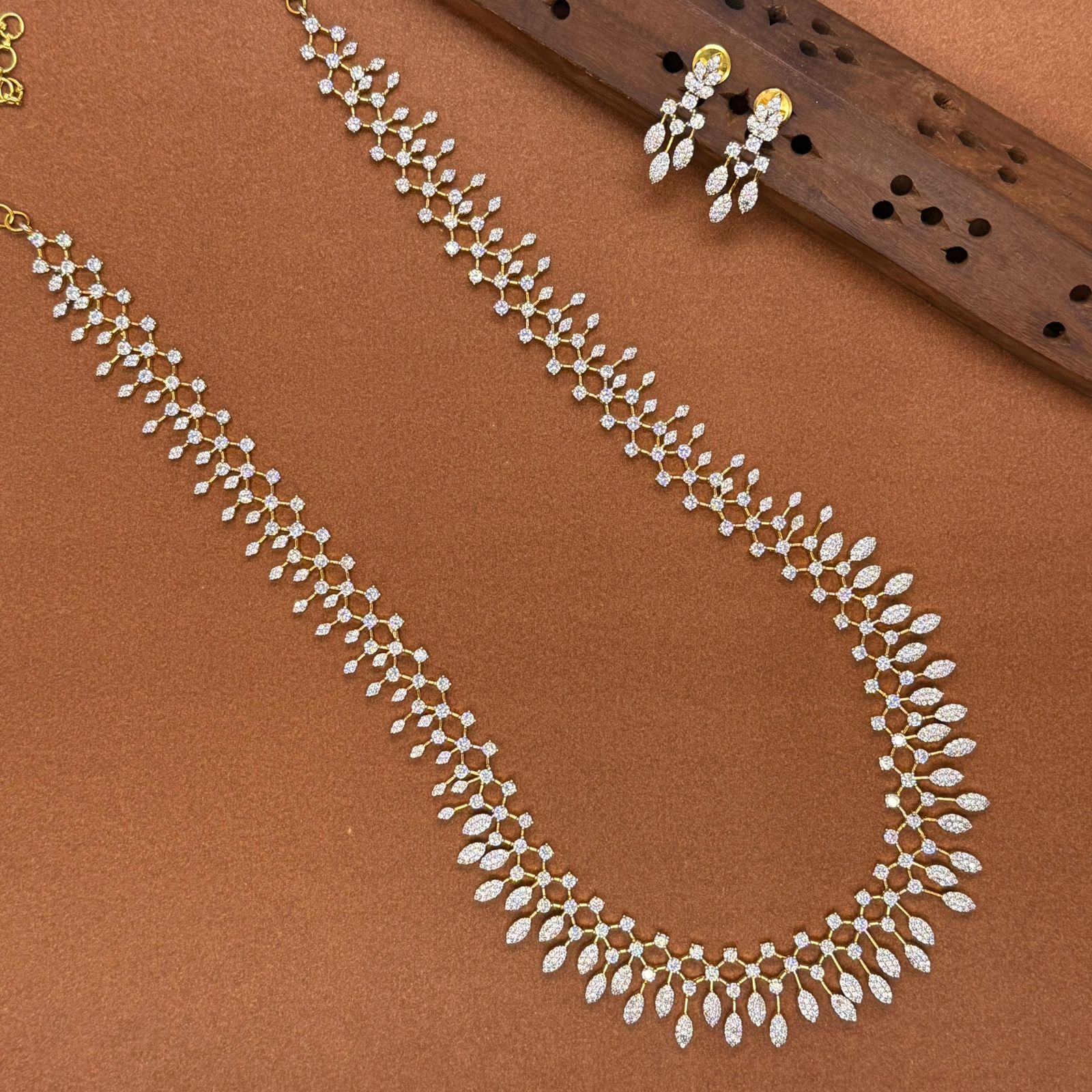 Traditionalcoin DIAMOND design Long Haram Traditionalcoin DIAMOND design Long Haram