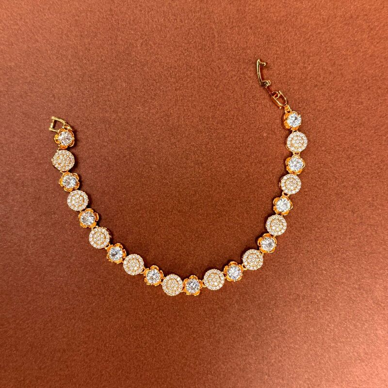 Star Gold Finish Bracelet Star Gold Finish Bracelet